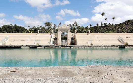 Honolulu seeks to reopen war memorial as saltwater pool